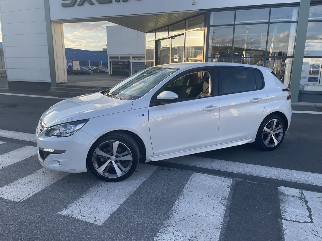 Peugeot 308 II Style 1.6 HDi