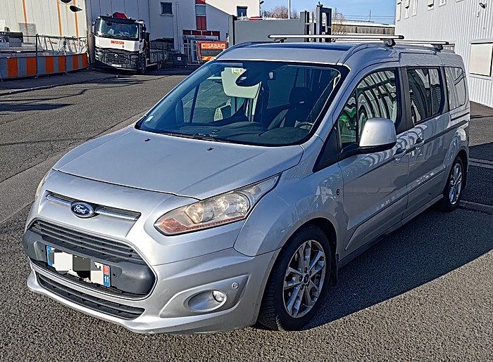 Ford Grand Tourneo Connect Titanium 7 places